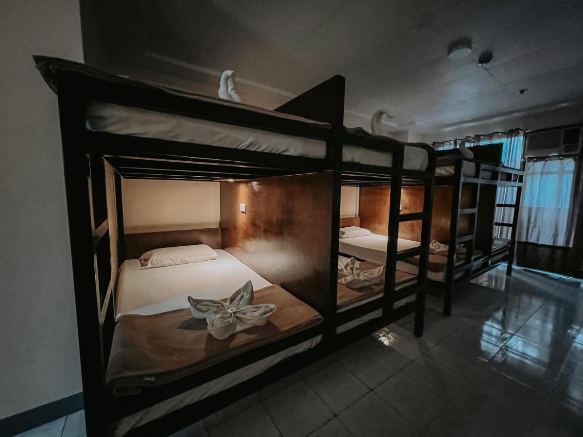 Fuente Hotel De Cebu Eksteriør billede