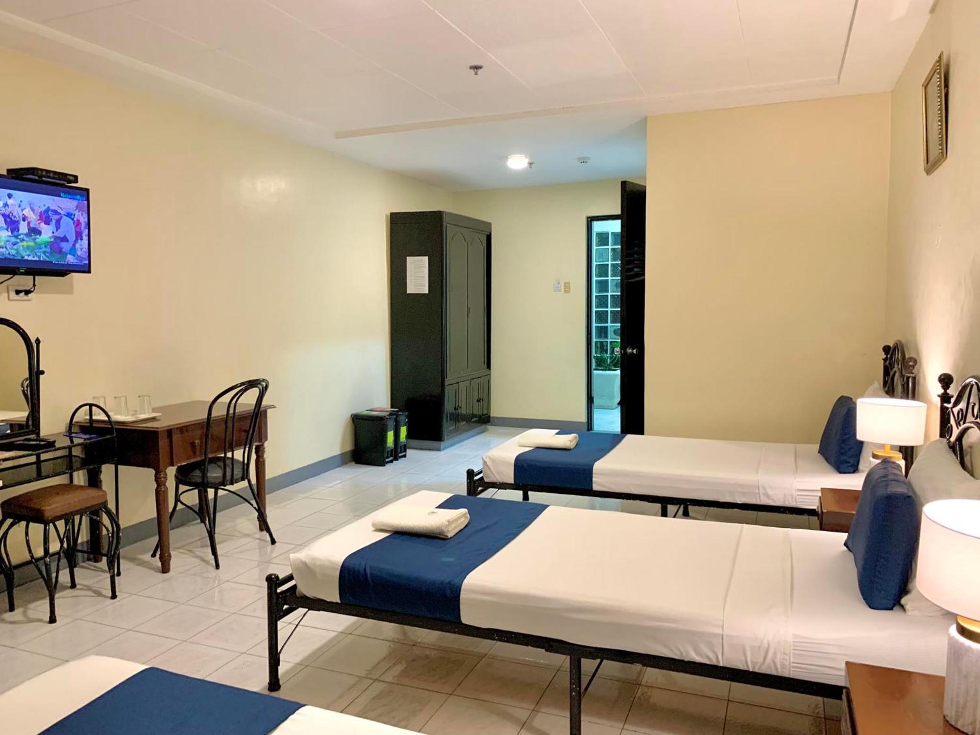 Fuente Hotel De Cebu Eksteriør billede
